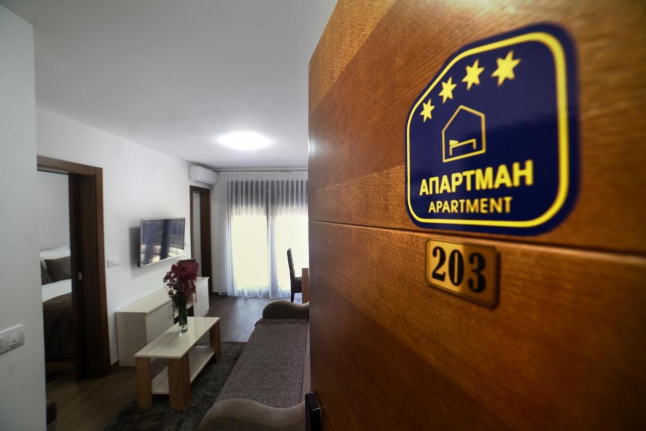 "Mini Hotel Vienna" Apartments Vrnjacka Banja Exterior photo
