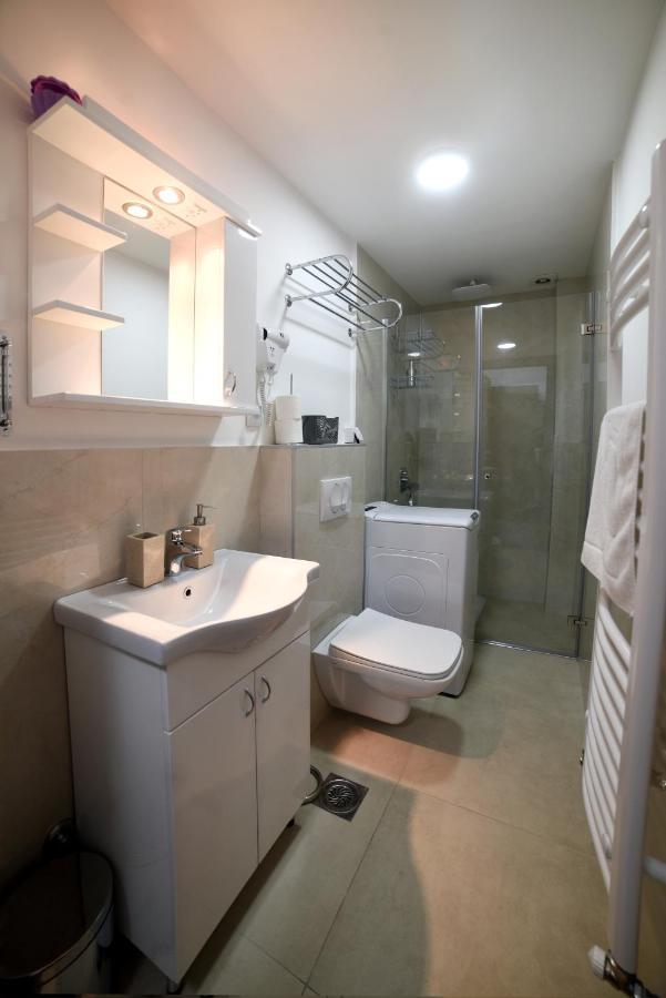 "Mini Hotel Vienna" Apartments Vrnjacka Banja Exterior photo