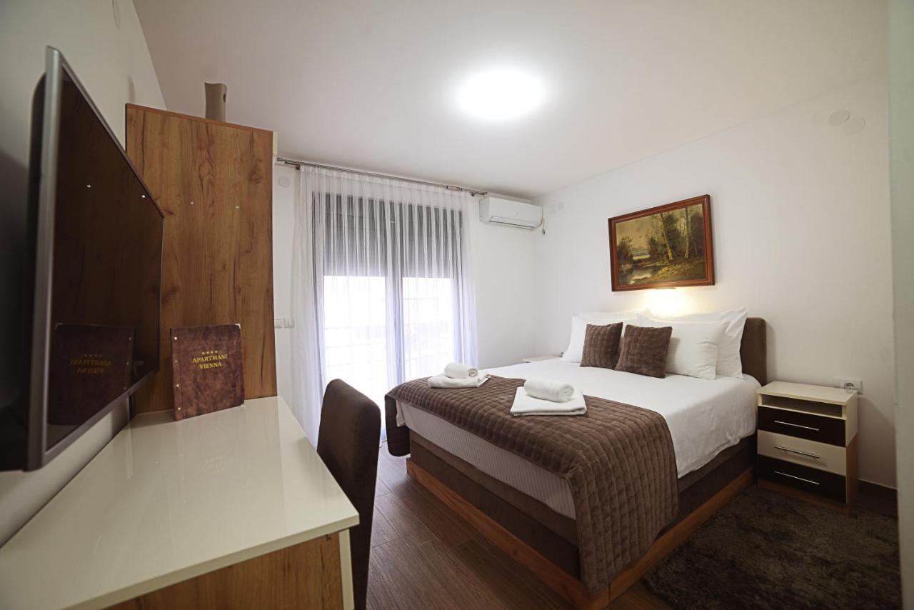 "Mini Hotel Vienna" Apartments Vrnjacka Banja Exterior photo